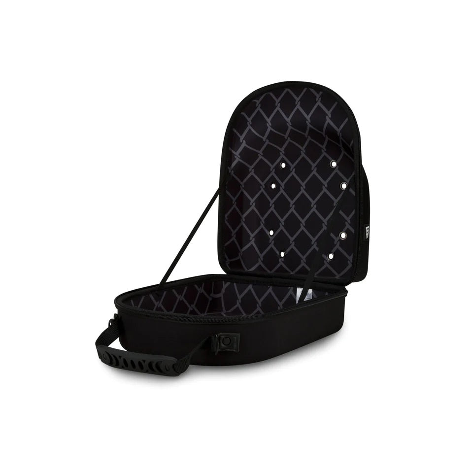 New Era Black/White 6 Pack Cap Carrier – Burdeens Chicago New Era Black/White 6 Pack Cap Carrier – Burdeens Chicago