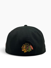 Load image into Gallery viewer, [HOME OPENER FEATHERS] 59Fifty NHL Chicago Blackhawks Black - Grey UV
