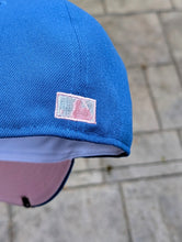 Load image into Gallery viewer, 59Fifty Chicago White Sox '05 World Series Seashore Blue - Pink UV
