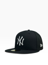 Load image into Gallery viewer, 59Fifty New Era Rhinestone New York Yankees Black - Grey UV
