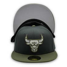 Load image into Gallery viewer, 59Fifty Chicago Bulls 2-Tone Color Pack Charcoal/Olive - Grey UV
