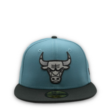 Load image into Gallery viewer, 59Fifty Chicago Bulls 2-Tone Color Pack Blue/Charcoal- Grey UV
