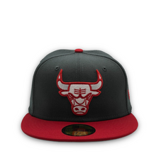 Load image into Gallery viewer, 59Fifty Chicago Bulls 2-Tone Color Pack Charcoal/Red - Grey UV
