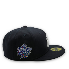 Load image into Gallery viewer, 59Fifty New York Yankees 1998 World Series Patch Navy - Gray UV
