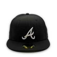 Load image into Gallery viewer, 59Fifty Atlanta Braves 2021 World Series Patch Black/White - Gray UV
