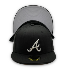 Load image into Gallery viewer, 59Fifty Atlanta Braves 2021 World Series Patch Black/White - Gray UV
