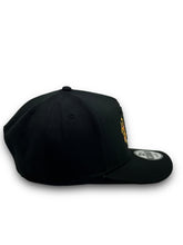 Load image into Gallery viewer, 9Fifty NHL A-Frame Chicago Blackhawks OTC Snapback Black - Grey UV
