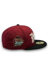 Load image into Gallery viewer, 59Fifty New York Yankees 1999 World Series Maroon/Black - Green UV by @theoffthedomepodcast
