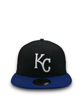 Load image into Gallery viewer, [Retro Authentic Collection] 59Fifty On-Field Kansas City Royals ALT 2002-2005 Black/Royal - Grey UV
