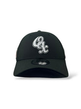 Load image into Gallery viewer, 39Thirty LMB Guerreros de Oaxaca 2025 Home Game Cap Black - Black UV
