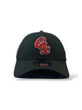 Load image into Gallery viewer, 39Thirty LMB Guerreros de Oaxaca 2025 Away Game Cap Black/Red - Black UV
