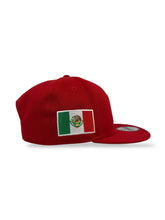 Load image into Gallery viewer, 9Fifty Snapback Mexico World Baseball Classic w/Flag Scarlet - Grey UV
