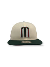 Load image into Gallery viewer, 9Fifty Snapback Mexico World Baseball Classic w/Flag Chrome/Dk Green - Red UV
