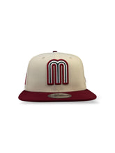 Load image into Gallery viewer, 9Fifty Snapback Mexico World Baseball Classic w/Flag Chrome/Maroon - Grey UV
