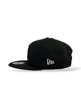 Load image into Gallery viewer, 9Fifty Snapback Mexico World Baseball Classic w/Flag Black - Grey UV
