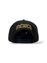 Load image into Gallery viewer, 9Fifty Snapback Mexico World Baseball Classic Black/Gold - Grey UV
