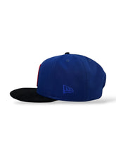 Load image into Gallery viewer, 9Fifty Snapback Mexico World Baseball Classic w/Flag Royal/Black Corduroy - Grey UV
