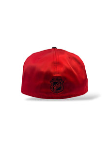 59Fifty New Era Chicago Blackhawks "Satin" 2-Tone Red/Black - Gray UV
