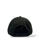 Load image into Gallery viewer, [MEXICO DE ORO V.3] 9Fifty A-Frame Snapback Mexico &quot;El Guerrero&quot; Black Suede Visor - Storm Grey Suede UV
