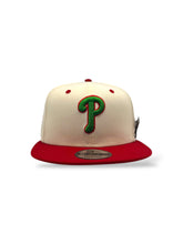 Load image into Gallery viewer, 9Fifty Snapback Philadelphia Phillies &quot;Phillie Phanatic&quot; Pin 2-Tone - Gray UV
