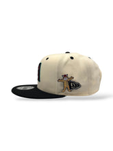 Load image into Gallery viewer, 9Fifty Snapback Arizona Diamondbacks &quot;D. Baxter The Bobcat&quot; Pin 2-Tone - Gray UV
