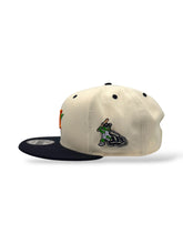 Load image into Gallery viewer, 9Fifty Snapback Houston Astros &quot;Orbit&quot; Pin 2-Tone - Gray UV
