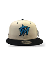 Load image into Gallery viewer, 9Fifty Snapback Miami Marlins &quot;Billy the Marlin&quot; Pin 2-Tone - Gray UV
