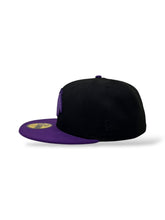 Load image into Gallery viewer, 59Fifty NHL Chicago Blackhawks &quot;Hockey Fights Cancer&quot; 2-Tone Black/Purple - Grey UV
