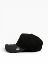 Load image into Gallery viewer, 9Forty A-Frame Chicago Bears 2000 Draft 2T Black/Graphite - Grey UV
