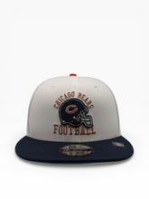 Load image into Gallery viewer, 9Fifty Chicago Bears Retro Helmet 2T Optic White/Navy - Grey UV
