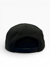 Load image into Gallery viewer, 9Fifty Chicago Bears 2000 Draft 2T Black/Real Tree Edge - Green UV
