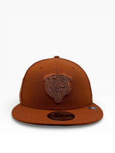 Load image into Gallery viewer, 9Fifty Chicago Bears 75th Anniversary Fall Szn Rust Orange - Green UV
