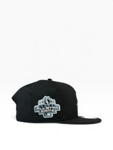 Load image into Gallery viewer, 9Fifty MLB Chicago White Sox 2003 All Star Game Black Snapback - Sky Blue UV
