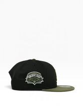 Load image into Gallery viewer, 9Fifty MLB Chicago White Sox Comiskey 2T Black/New Olive Snapback - Grey UV
