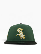 Load image into Gallery viewer, 9Fifty MLB Chicago White Sox 95th Anniversary 2T Pine Green/Maroon Snapback - Grey UV (Copy)
