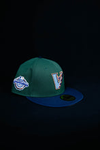 Load image into Gallery viewer, 59Fifty Arizona Diamondbacks 2001 World Series 2-Tone Green/Navy - Gray UV
