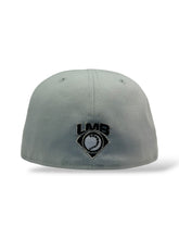 Load image into Gallery viewer, 59Fifty Guerreros de Oaxaca Liga Mexicana 2-Tone Snow Grey/Black - Green UV
