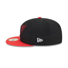Load image into Gallery viewer, 59Fifty Chicago White Sox 2025 City Connect &quot;BRED&quot; 2T Black/Red - Grey UV
