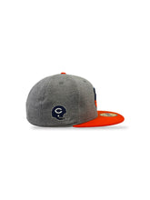 Load image into Gallery viewer, 59Fifty New Era Chicago Bears &quot;Fleece&quot; 2T Grey/Orange - Green UV
