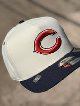 Load image into Gallery viewer, 9Fifty A-Frame Snapback Chicago Bears "C" Chrome/Navy - Green UV
