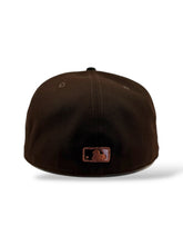 Load image into Gallery viewer, [EL HIJO DESOBEDIENTE] 59Fifty Los Angeles Dodgers "Viva" Burnt Wood/Black - Pink UV
