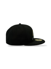 Load image into Gallery viewer, NBA [HWC] x New Era 59Fifty Washington Wizards OTC Black - Grey UV
