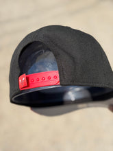 Load image into Gallery viewer, 9Fifty A-Frame Snapback Chicago Bulls [CARTOON] Black/Black - Grey UV
