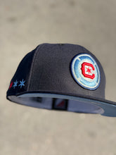 Load image into Gallery viewer, [3RD KIT] - 59FIFTY MLS CHICAGO FIRE Navy/NAVY - SKY BLUE UV
