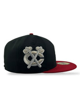 Load image into Gallery viewer, [TOEWS] 59Fifty NHL Chicago Blackhawks 2-Tone Black/Scarlet- Grey UV
