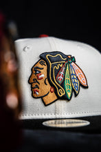 Load image into Gallery viewer, 59Fifty NHL Chicago Blackhawks 2-Tone Chrome/Black - Green UV
