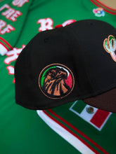 Load image into Gallery viewer, *PRE-ORDER ARRIVES EARLY JUNE 2026* [WBC WHITE SOX] 59Fifty Chicago White Sox 2-Tone Black/Burnt Wood  - Green UV
