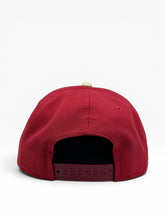 Load image into Gallery viewer, [STRANDED]9Forty AF MLB Adjustable Snapback Chicago Cubs 2T Pinot Red/Cardinal Red - Grey UV
