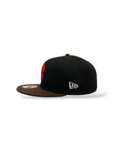 Load image into Gallery viewer, [RAHNNI COLA] - Chicago Cubs Walking Bear Presented by Rahnnifitteds
