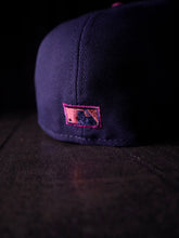 Load image into Gallery viewer, *PRE-ORDER ARRIVES LATE DECEMBER 2026* [ULTRA EGO CUBS] 59Fifty Chicago Cubs Be Alert Oceanside - Pink UV
